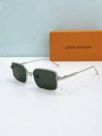 Picture of Louis Vuitton Sunglasses _SKUfw80537215fw